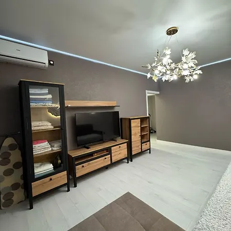 Cosy flat in the city centre Almaty Exterior photo